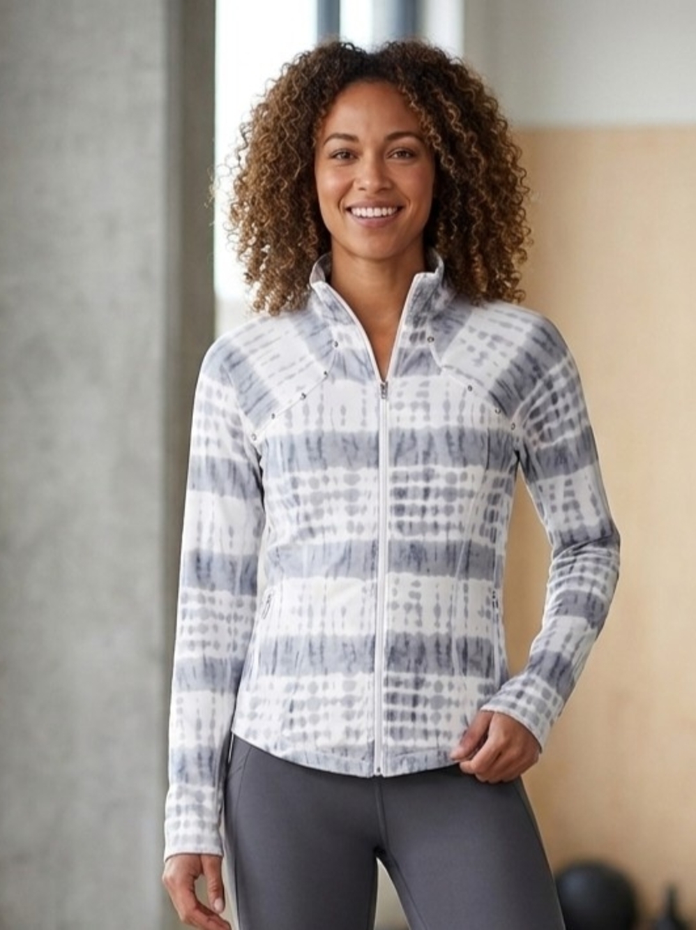 Christine Alexander White and Gray Tie-Dye Zip Performance Jacket